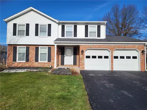 117 Farmington Dr, Butler, PA 16001