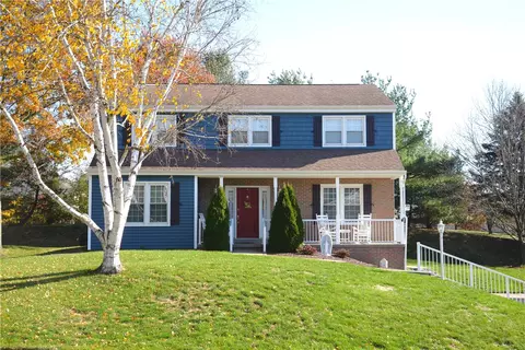 220 Hunting Ridge Trl, Cranberry Township, PA 16066