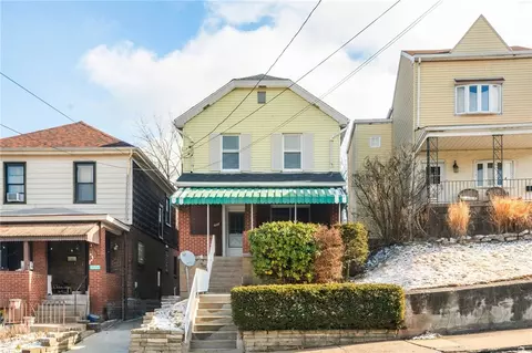 4227 Lydia St, Pittsburgh, PA 15207