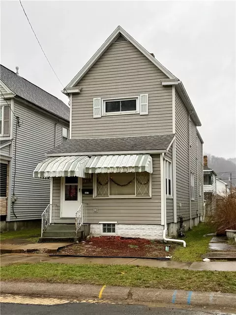 1207 6th Ave, Ford City, PA 16226