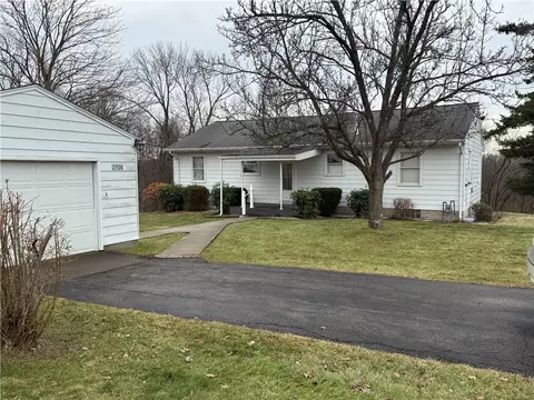 2700 21st Ave, Beaver Falls, PA 15010