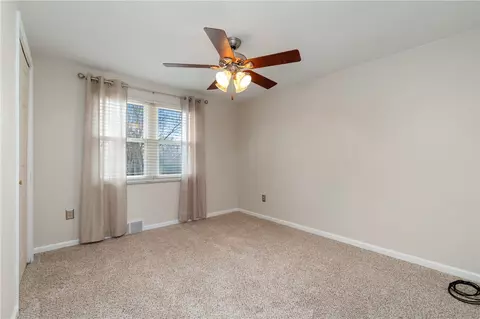 Bedroom - 7 Dover Rd, Irwin, PA 15642 photo 4 of 5
