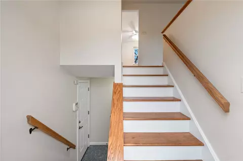 Entry Way - 7 Dover Rd, Irwin, PA 15642 photo 1 of 1