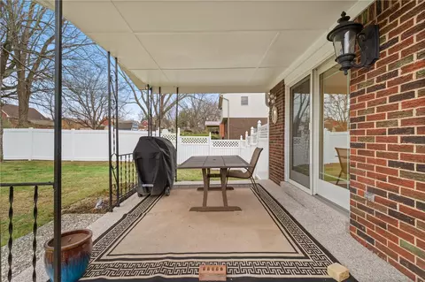 Exterior - 7 Dover Rd, Irwin, PA 15642 photo 2 of 6