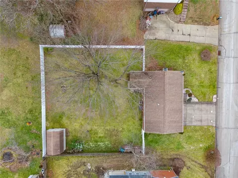 View/Area - 7 Dover Rd, Irwin, PA 15642 photo 3 of 3