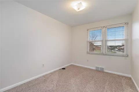 Bedroom - 7 Dover Rd, Irwin, PA 15642 photo 5 of 5