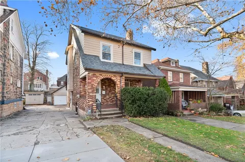 3030 Shady Ave, Pittsburgh, PA 15217