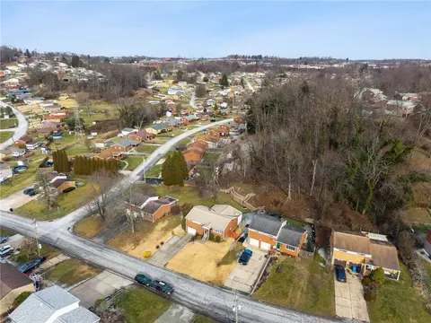 View/Area - 13723 Ormsby, Irwin, PA 15642 photo 2 of 2