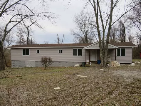 128 Reppert Blvd, Uniontown, PA 15401
