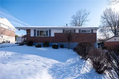 5014 Ozark Dr, Pittsburgh, PA 15239