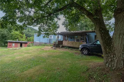Exterior - 221-227 Spring St, Harwick, PA 15049 photo 7 of 8