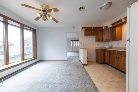 Living - 221-227 Spring St, Harwick, PA 15049 photo 5 of 5