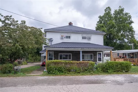 Exterior - 221-227 Spring St, Harwick, PA 15049 photo 1 of 8