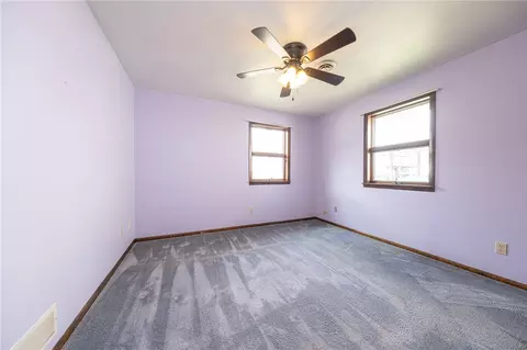 Bedroom - 221-227 Spring St, Harwick, PA 15049 photo 4 of 12