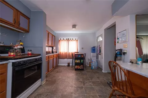 Entry Way - 221-227 Spring St, Harwick, PA 15049 photo 2 of 2
