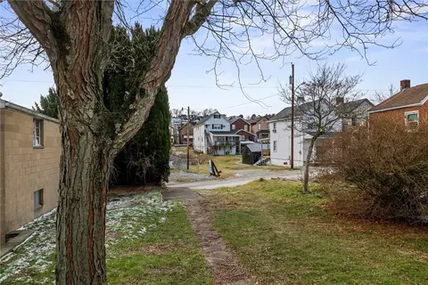 Exterior - 325 Walnut St, Vandergrift, PA 15690 photo 6 of 9