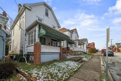 Exterior - 325 Walnut St, Vandergrift, PA 15690 photo 9 of 9