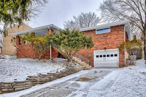804 Norvell Dr, Pittsburgh, PA 15235