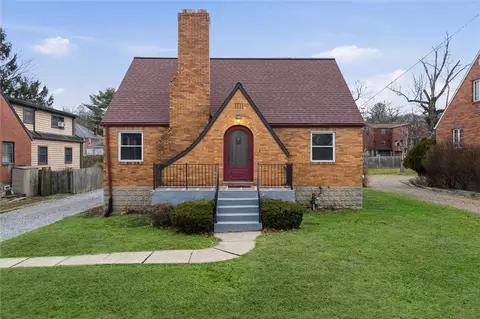 1490 Green Ave, Glenshaw, PA 15116