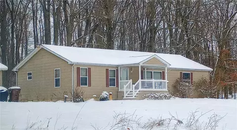 1839 Scrubgrass Rd, Jackson Center, PA 16133
