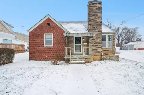 2916 6th Ave, Beaver Falls, PA 15010