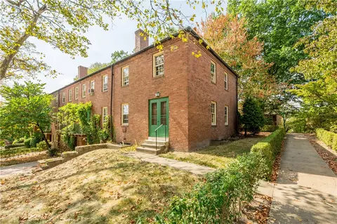 426 Bigham St, Pittsburgh, PA 15211