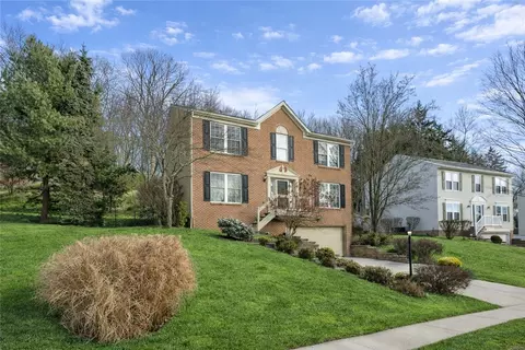 639 White Pine Dr, Mars, PA 16046