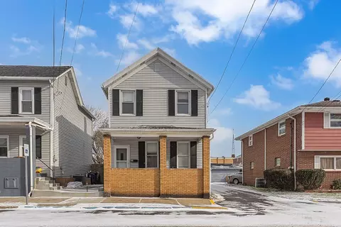 211 8th St, Monaca, PA 15061