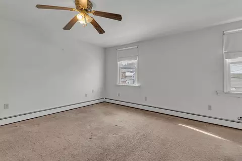 Bedroom - 211 8th St, Monaca, PA 15061 photo 2 of 5
