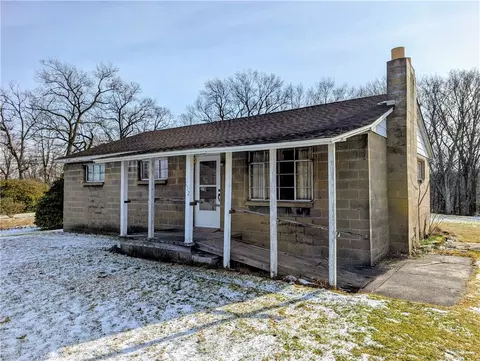 152 Victor Rd, Butler, PA 16001