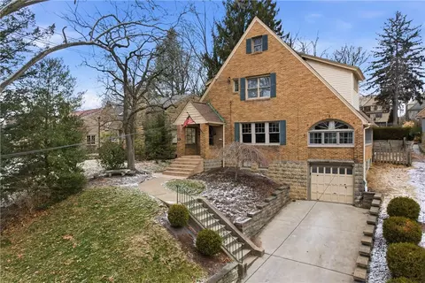 23 Cherokee Pl, Pittsburgh, PA 15228