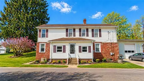 3348 E Main St, Hillsville, PA 16132