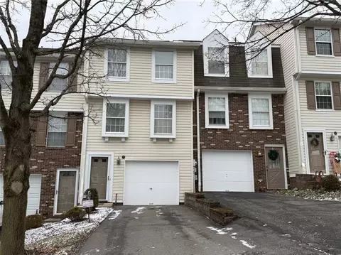 115 Saxonwald Ln, Pittsburgh, PA 15234