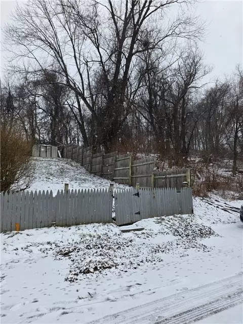 5384 Warble, Pittsburgh, PA 15224