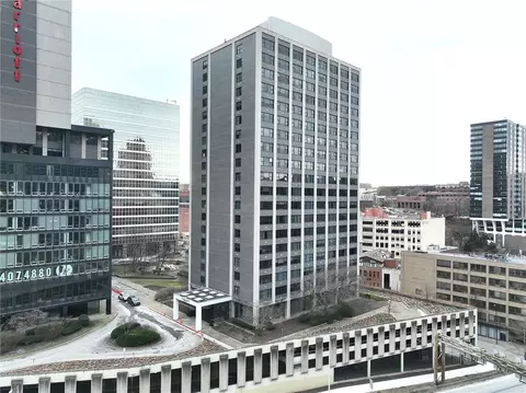 112 Washington Pl #2G, Pittsburgh, PA 15219