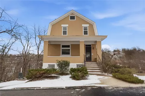 358 Pointview Rd, Pittsburgh, PA 15227