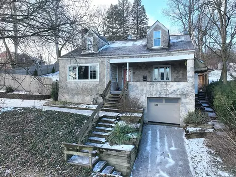 1629 Stratmore St, Pittsburgh, PA 15205
