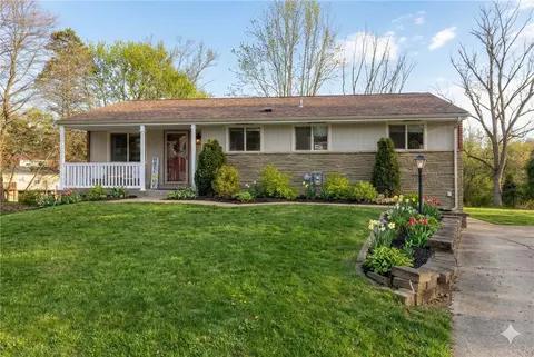 107 Crosswick Rd, Coraopolis, PA 15108
