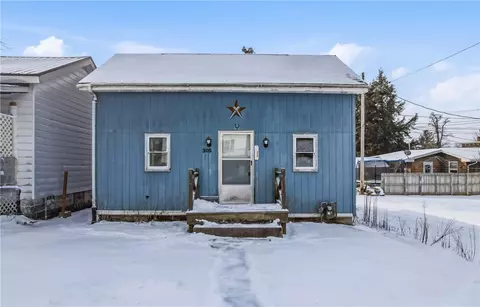 305 Jackson St, Jamestown, PA 16134