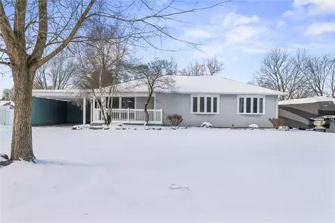 302 Sunset Blvd, Hermitage, PA 16148