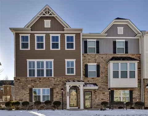 608 Amarth Ln, Cranberry Township, PA 16066