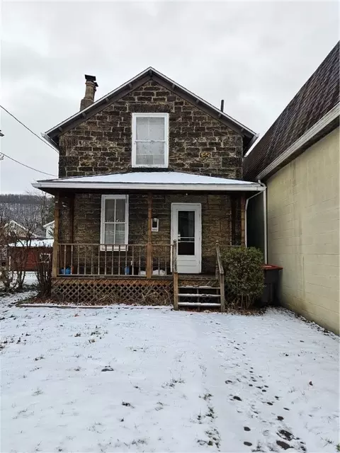 1602 6th Ave, Beaver Falls, PA 15010