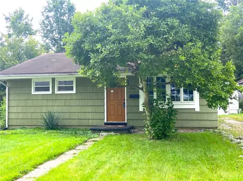 1209 Vermont Ave, Aliquippa, PA 15001