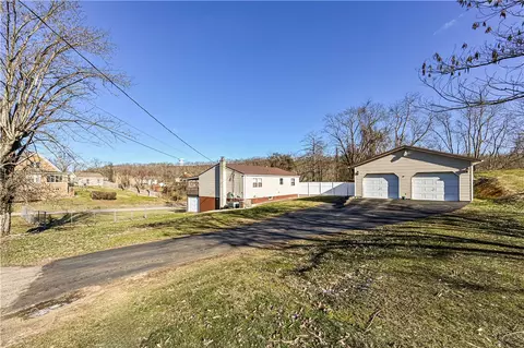 38 Terrace Rd, Millsboro, PA 15348