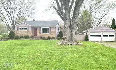 880 Wheatland Rd, West Middlesex, PA 16159