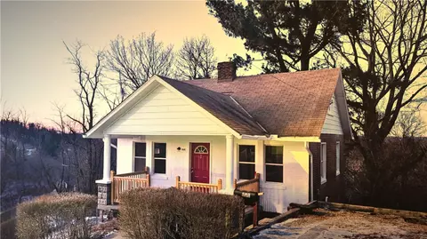 502 Bon Air Rd, Pittsburgh, PA 15235