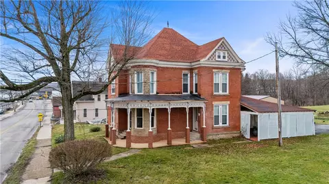 804 W Mahoning St, Punxsutawney, PA 15767