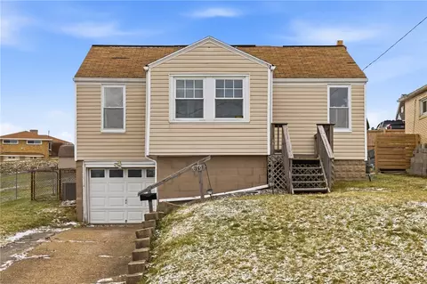 6709 Monroe Ave, West Mifflin, PA 15122