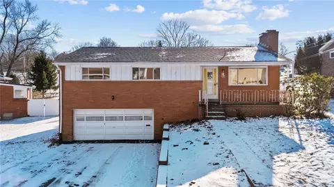 101 Tristan Dr, Pittsburgh, PA 15209
