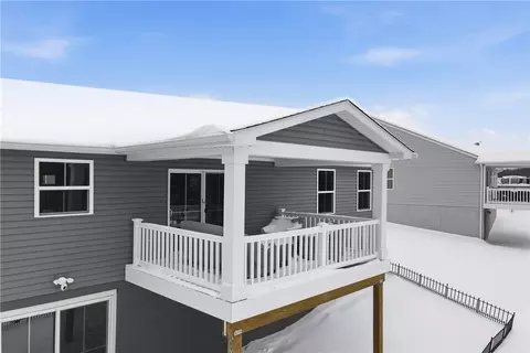 Exterior - 142 Olivia Dr, Monaca, PA 15061 photo 2 of 4